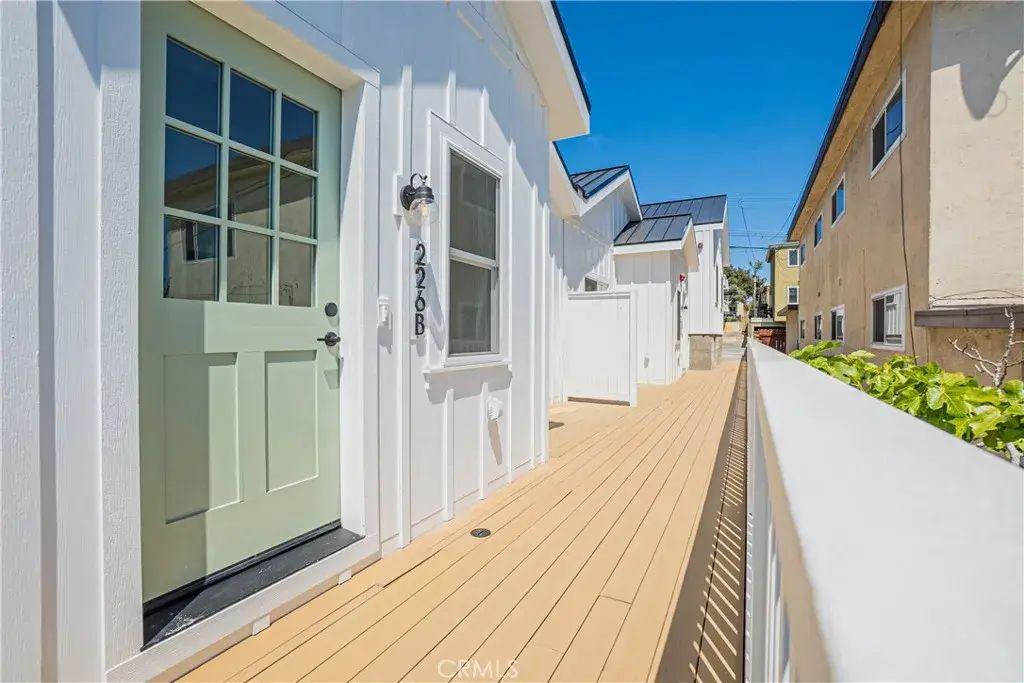226 Arena Street, El Segundo