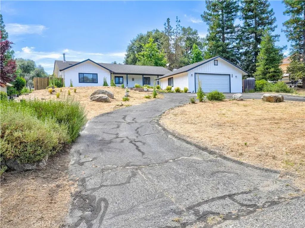 40446 Goldside, Oakhurst