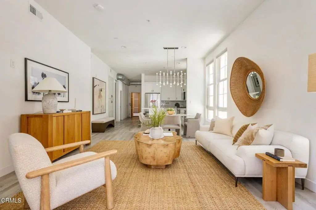 13020 Pacific Promenade 102, Playa Vista