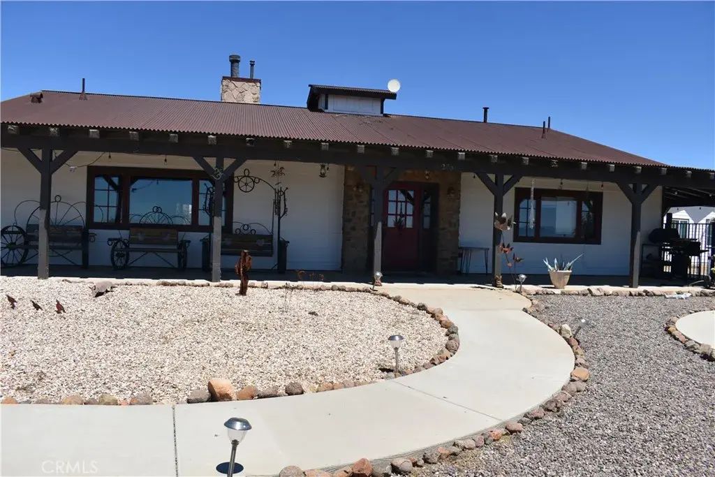 18275 Serengeti, Murrieta