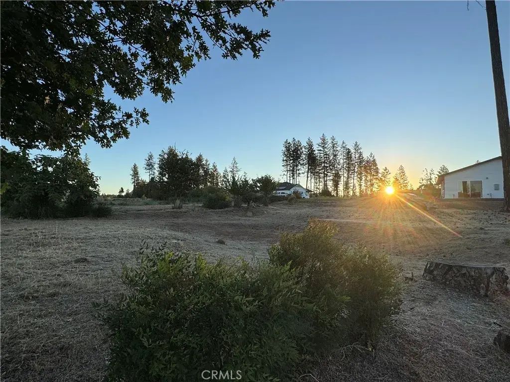 5916 Kibler, Paradise