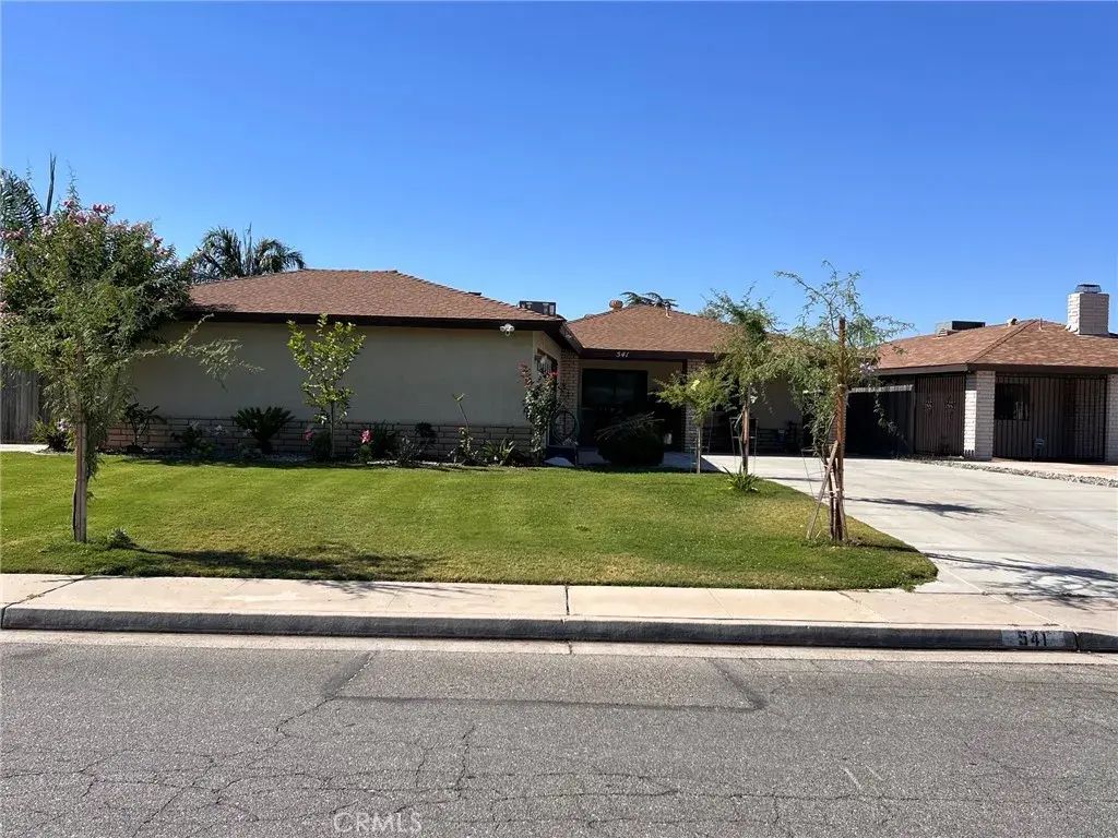 541 Francis, Bakersfield