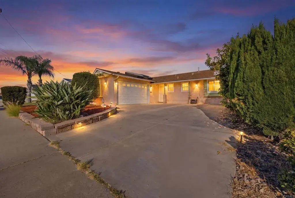 1941 La Corta Street, Lemon Grove