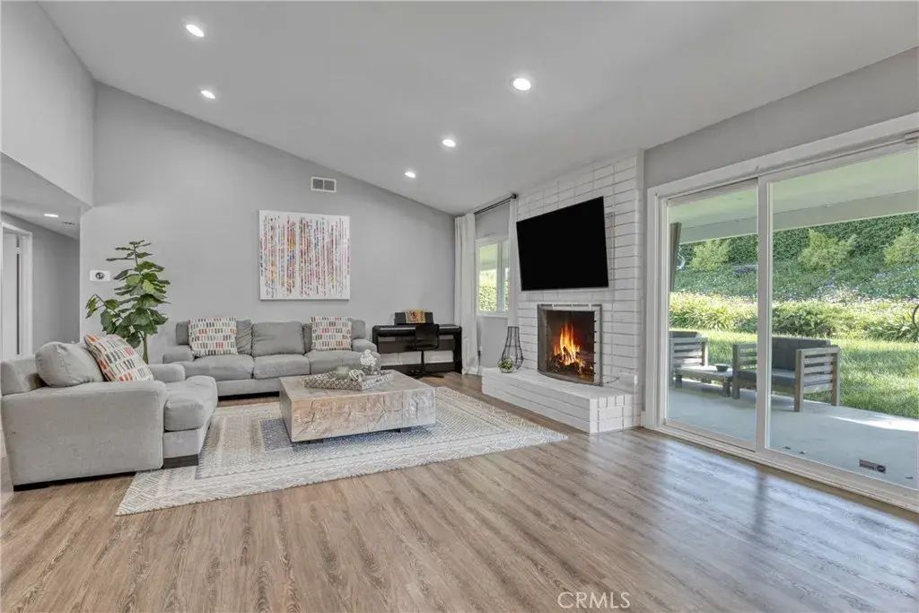 7293 Cirrus Way, West Hills