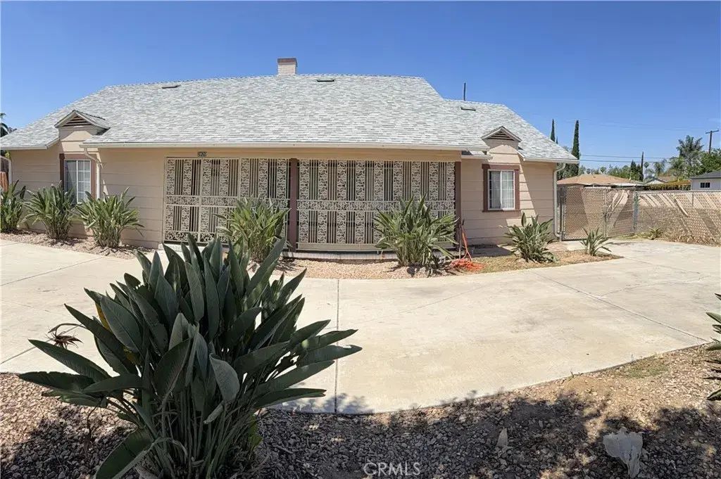 2820 Madison, Riverside