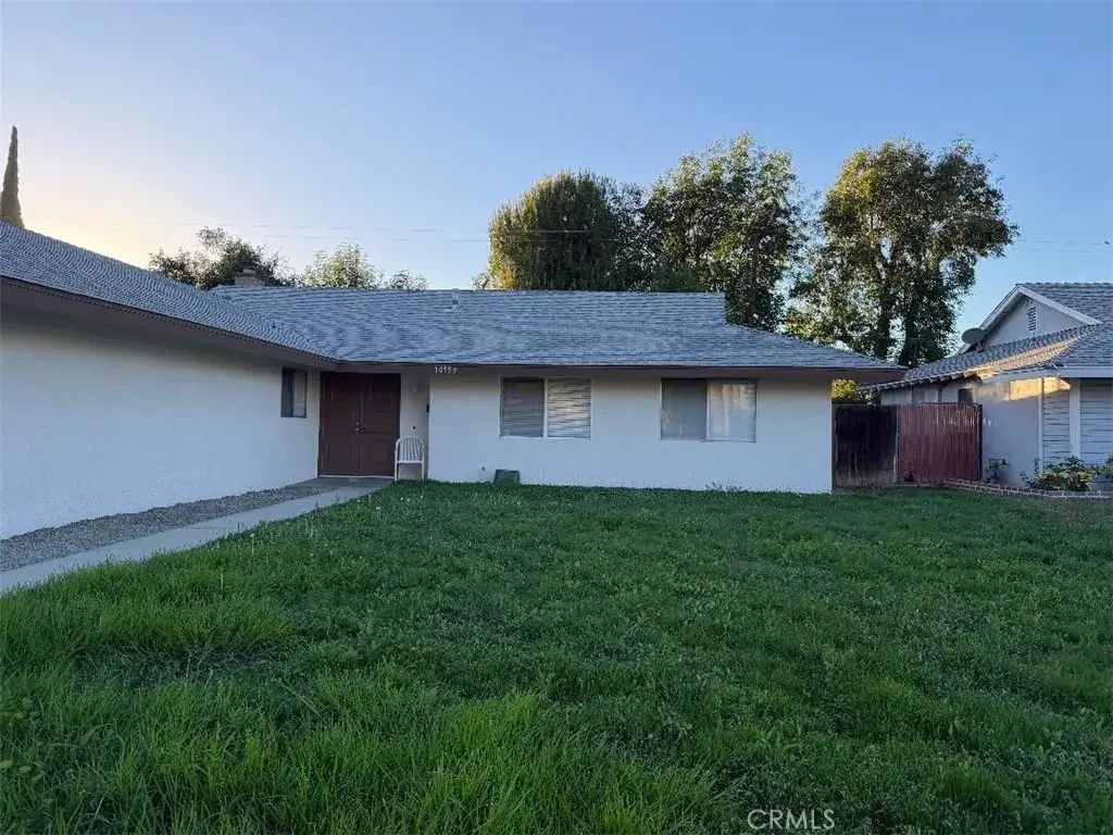 10959 Collett, Riverside