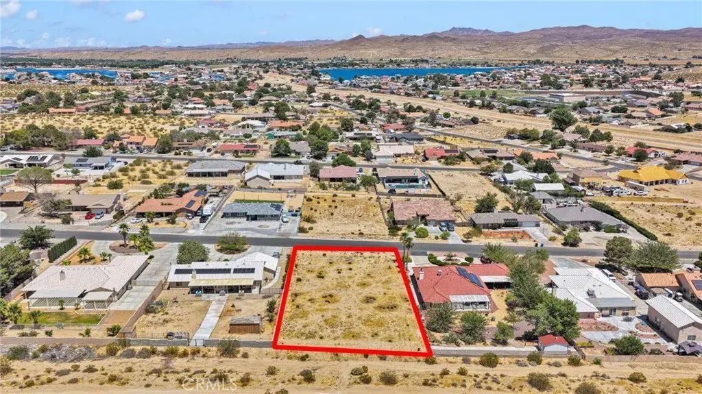 26708 Hitching Post, Helendale