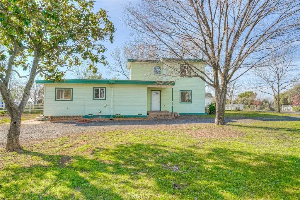 121 Summit Ave, Oroville