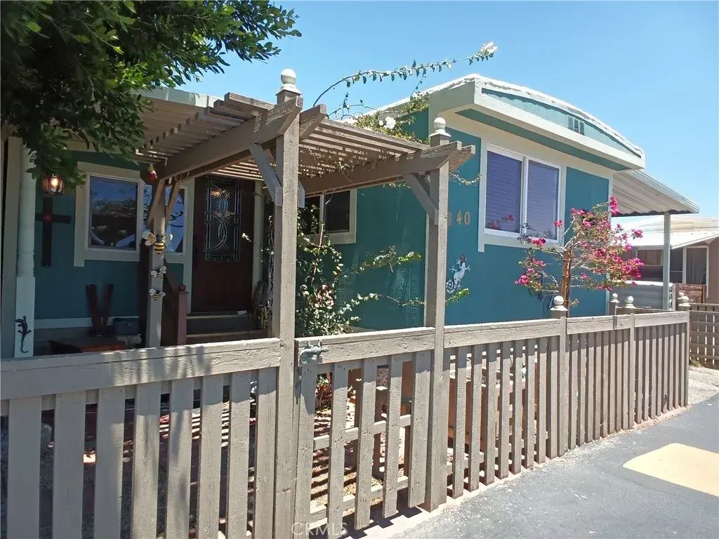 15225 Palm, Desert Hot Springs