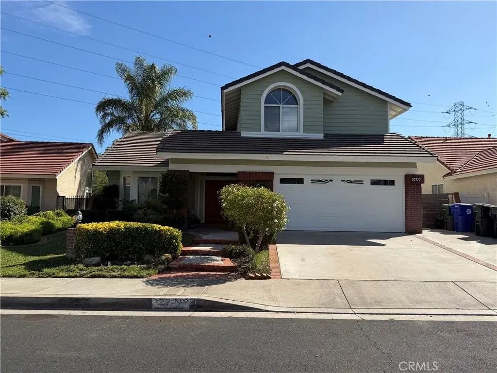 22712 Coral, Santa Clarita