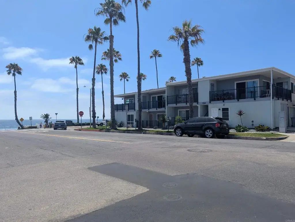 102 Wisconsin Ave 2, Oceanside