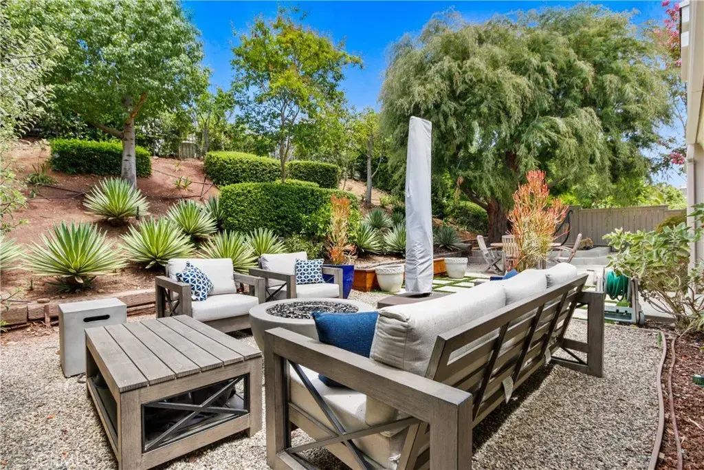 38 Hillgrass, Irvine
