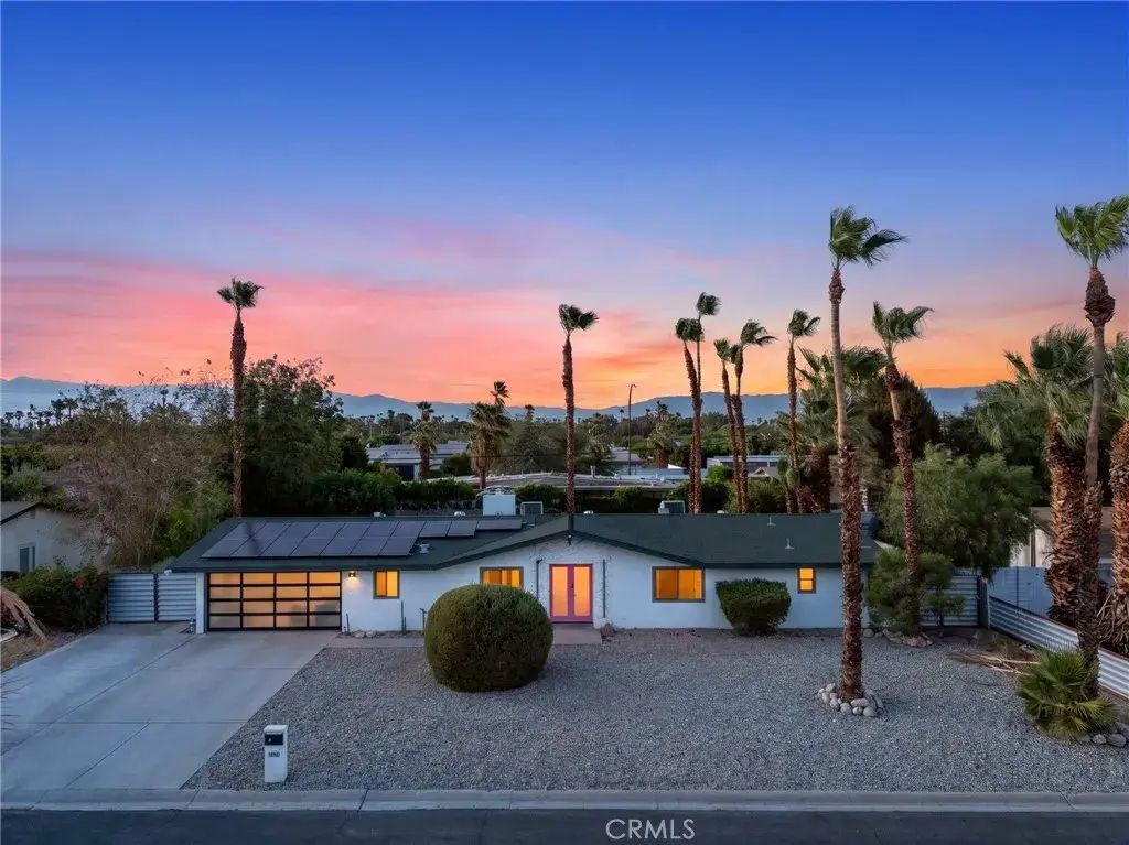 2860 E Ventura Road, Palm Springs
