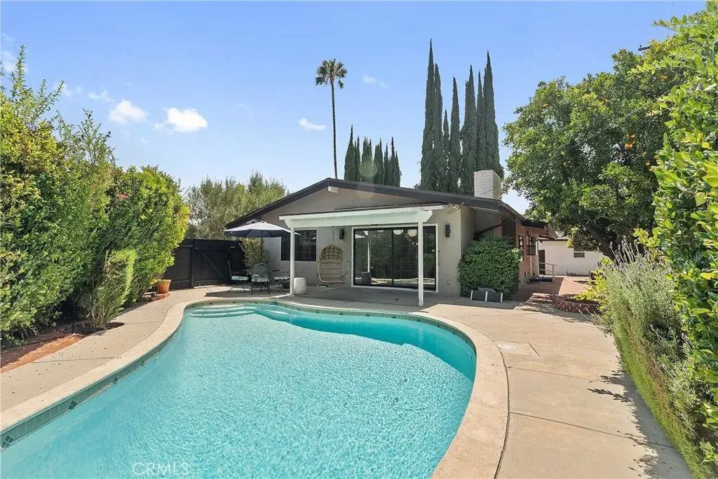 5650 Maynard, Los Angeles