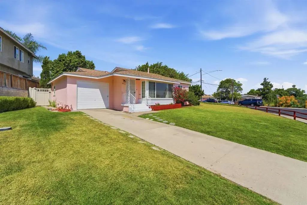 6415 Zena Dr, San Diego