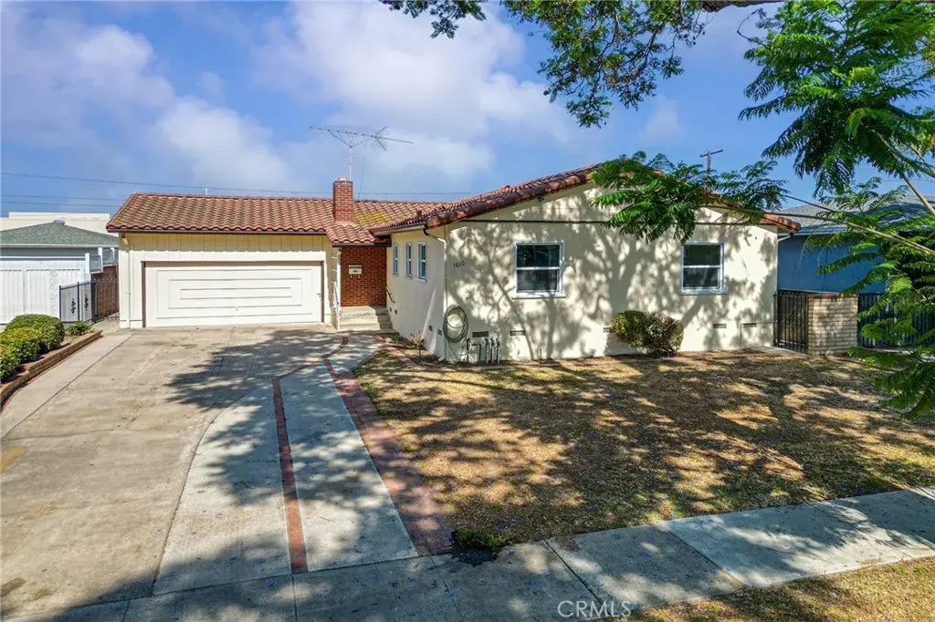 1610 N Linwood, Santa Ana