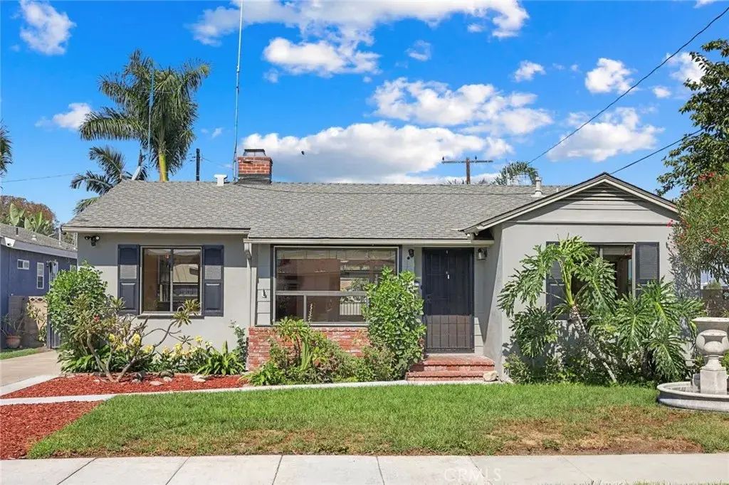 266 S Citrus Street, Orange