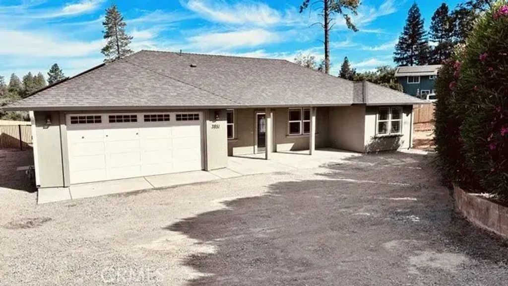 3851 Honey Run Road, Paradise