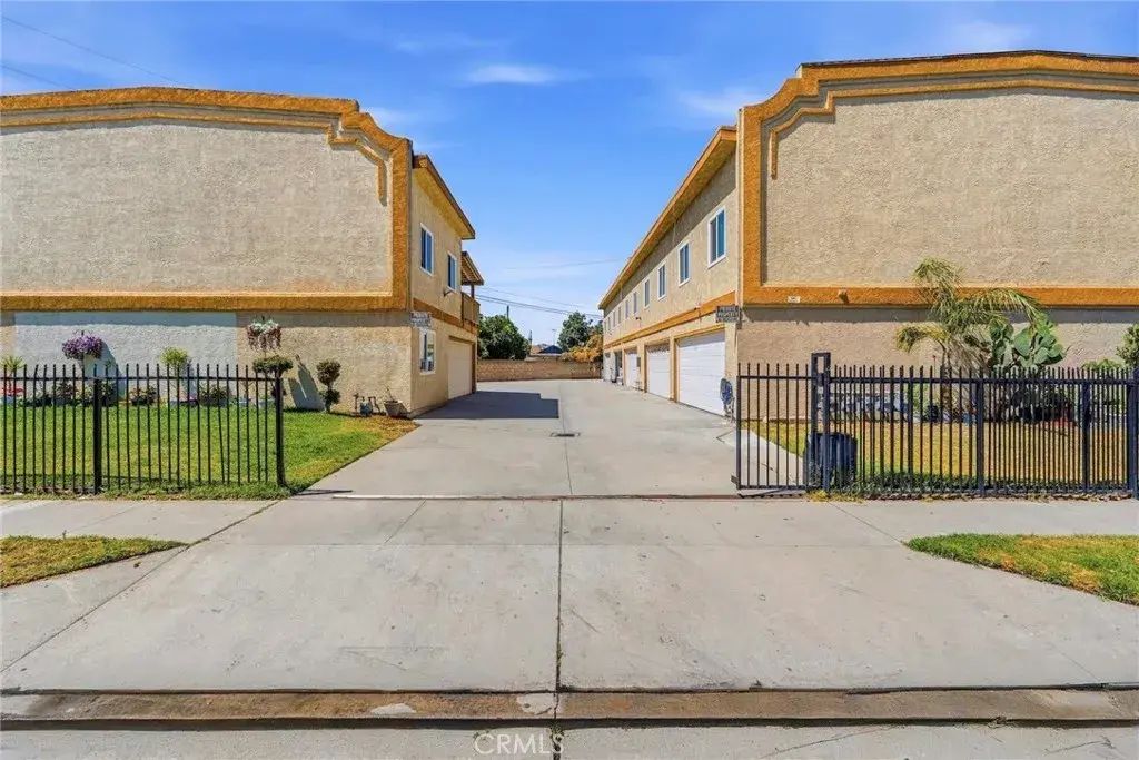 5835 Gotham St. #d, Bell Gardens