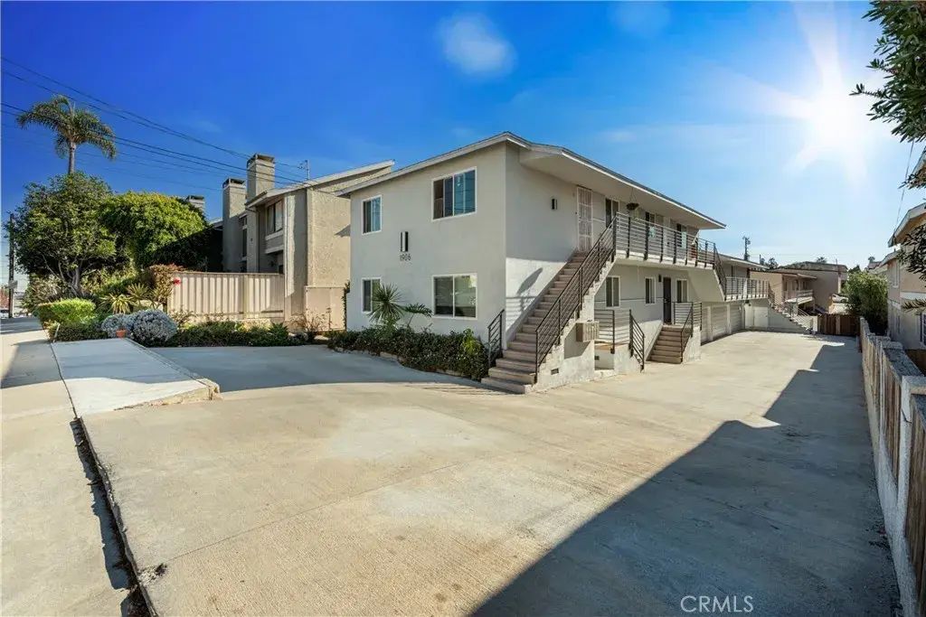 1906 Carnegie Lane E, Redondo Beach