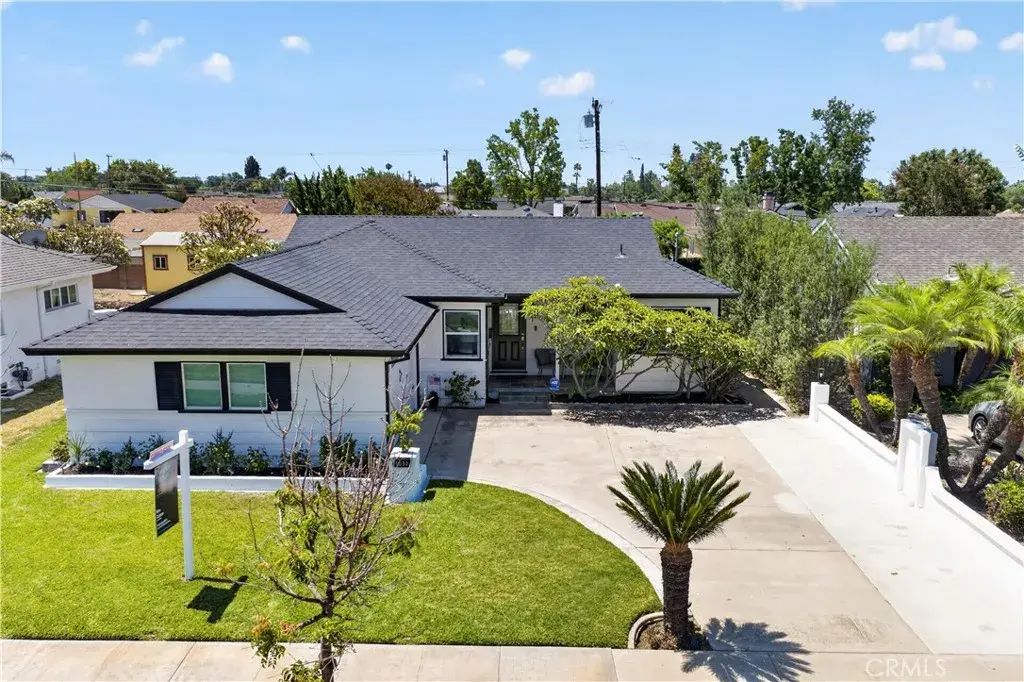 1030 E Oakmont, Orange