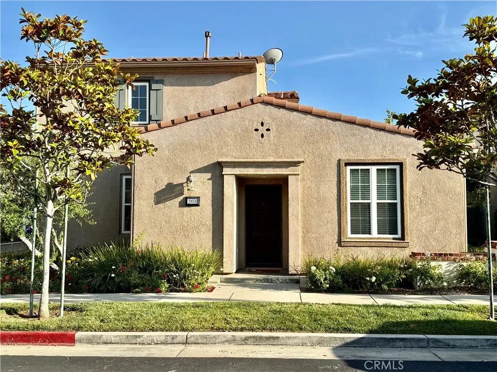 20030 Pienza Lane, Porter Ranch