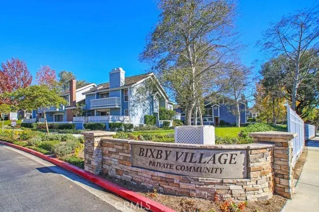 600 Wakefield Ct 102, Long Beach