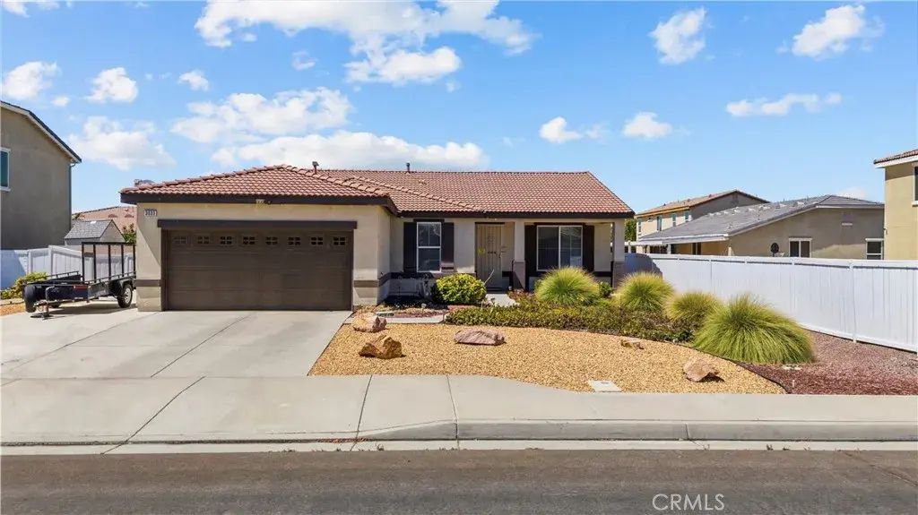 3033 Trousdale Drive, Lancaster