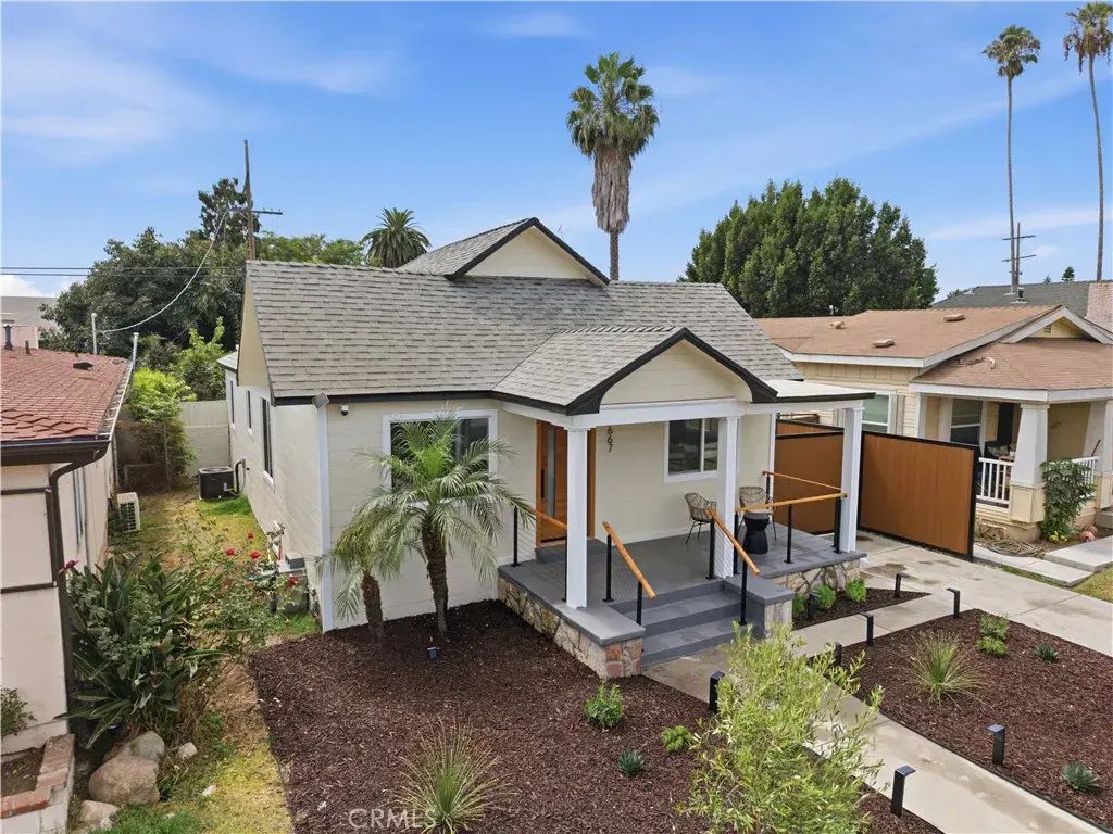 3667 Cimarron, Los Angeles