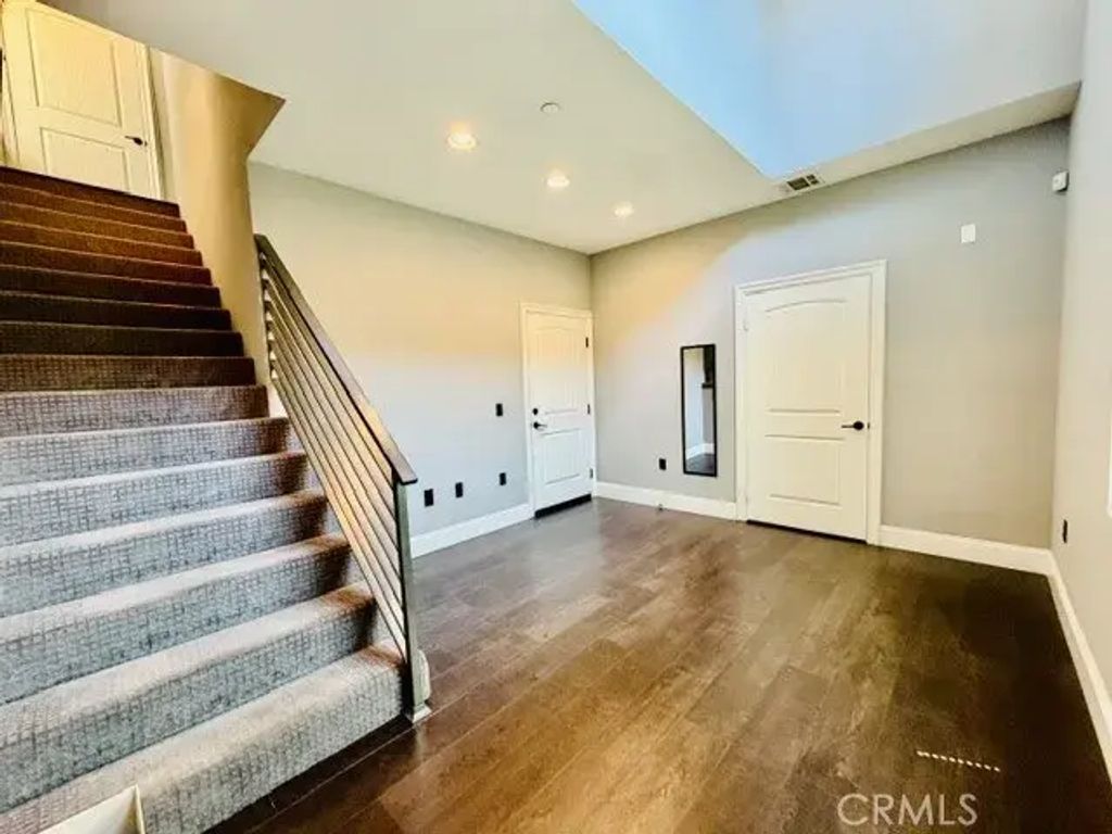728 N Atlantic Boulevard A, Alhambra