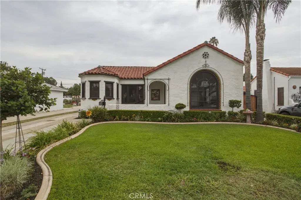 4600 Merrill, Riverside