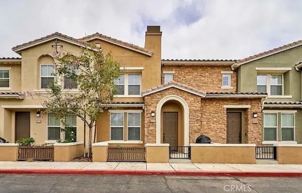 12573 Montaivo, Eastvale