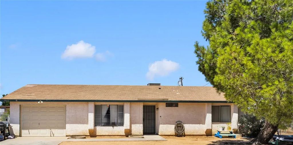 10612 Cochiti Road, Apple Valley