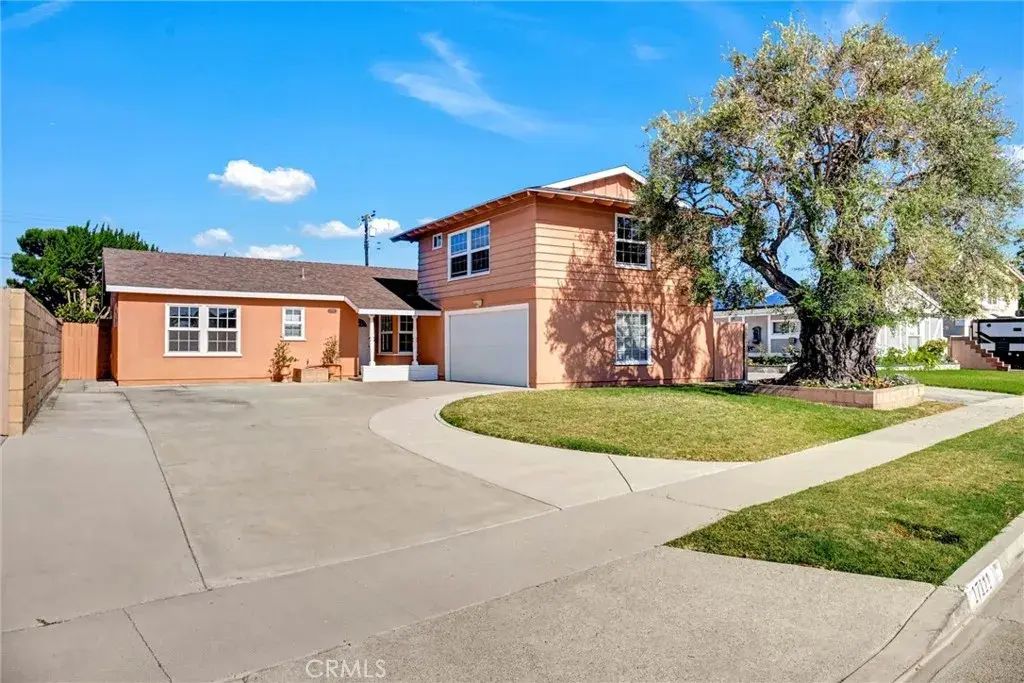 17111 Santa Rita Street, Fountain Valley