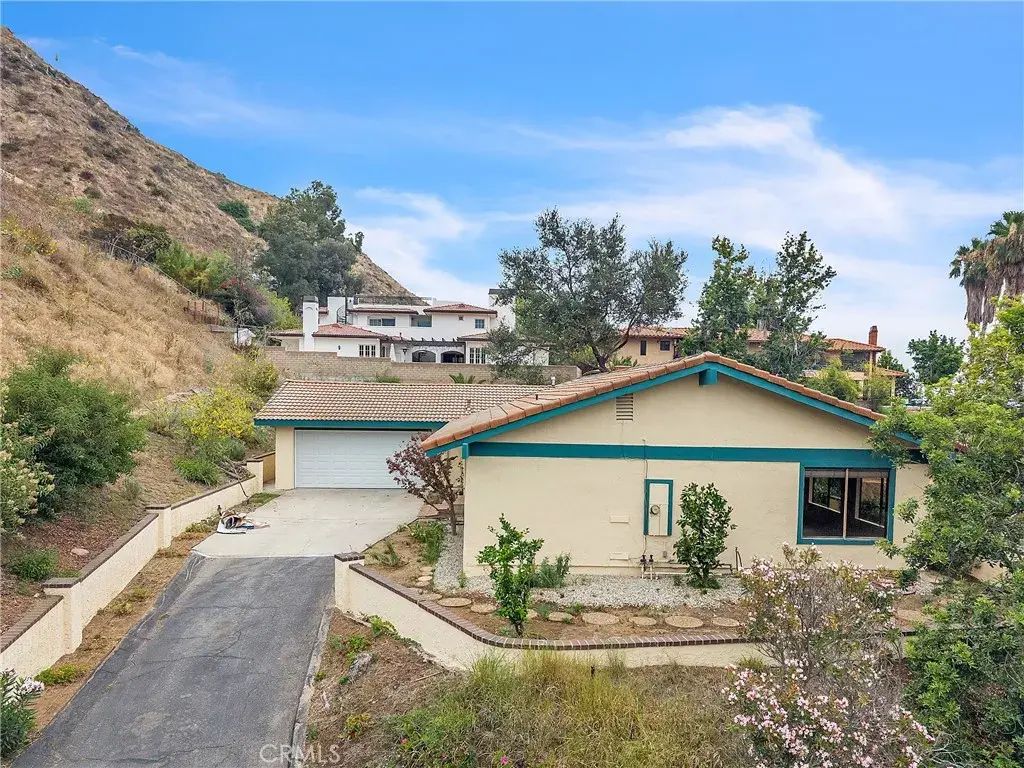 3825 Skycrest, Pasadena