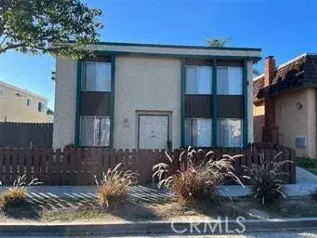 1713 California Street 1, Huntington Beach