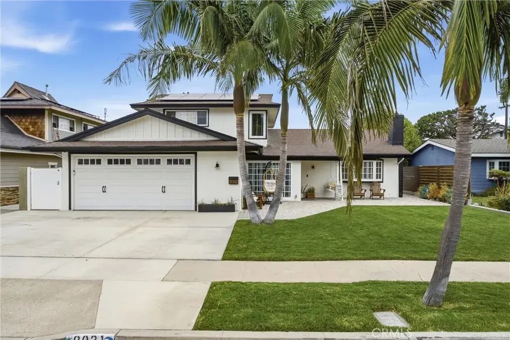 8021 Sunset Circle, Huntington Beach