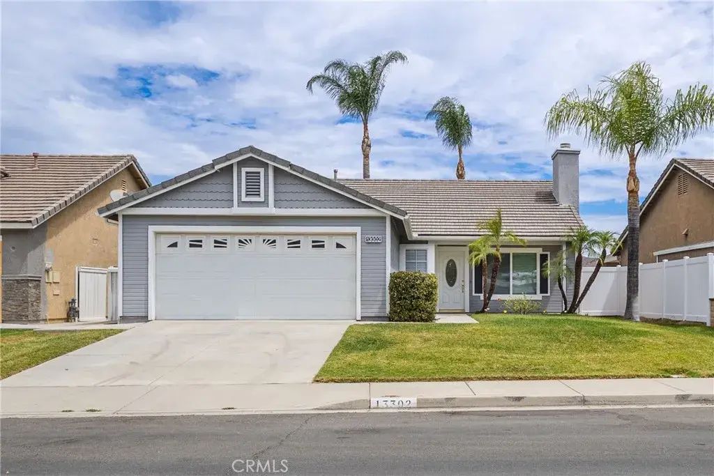 13302 Knollwood Drive, Corona