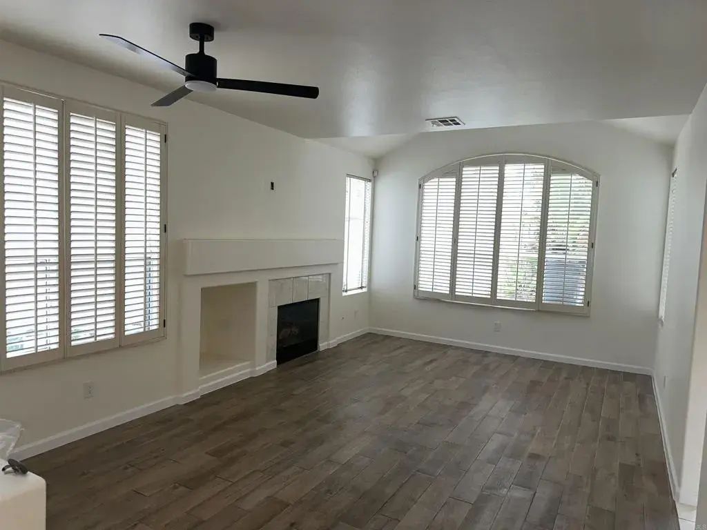 420 Sanibelle Circle 100, Chula Vista