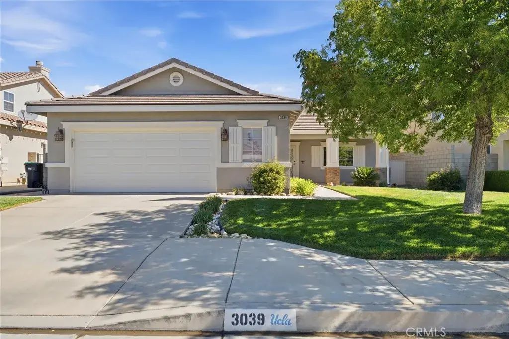 3039 E Avenue K2, Lancaster