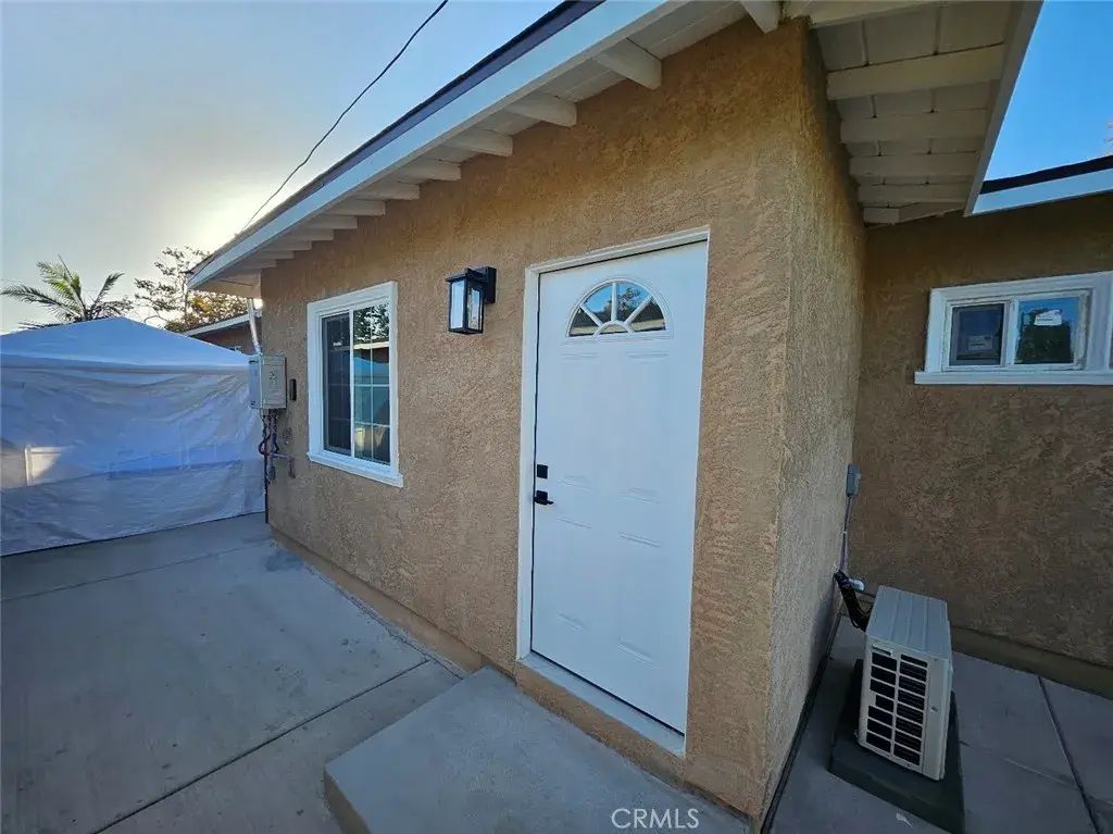 1401 S Rosewood 2, Santa Ana