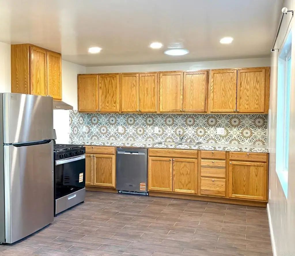 6961 Colorado Ave, La Mesa
