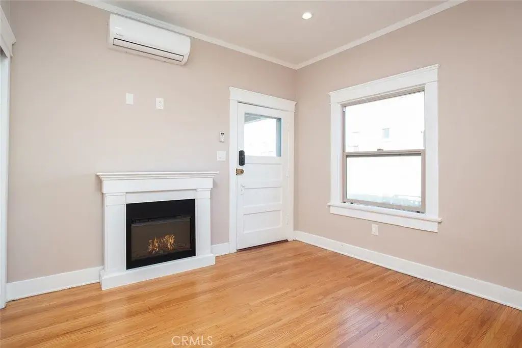 113 N Columbus A, Glendale