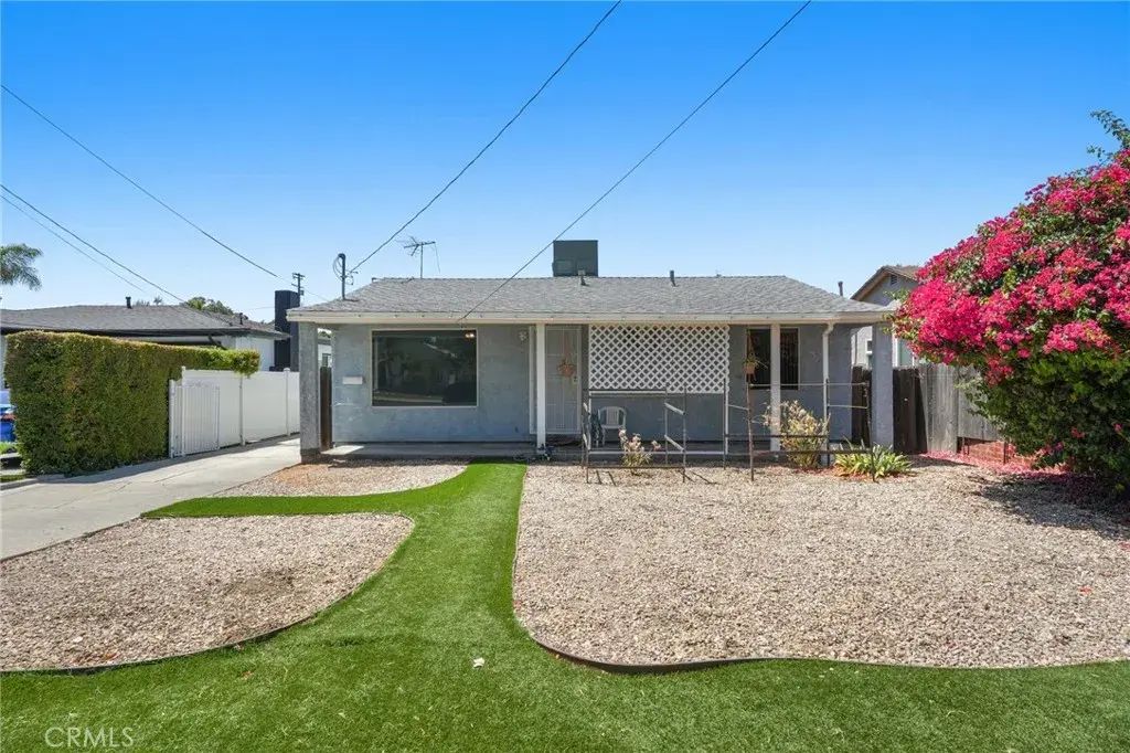 15652 Septo, North Hills