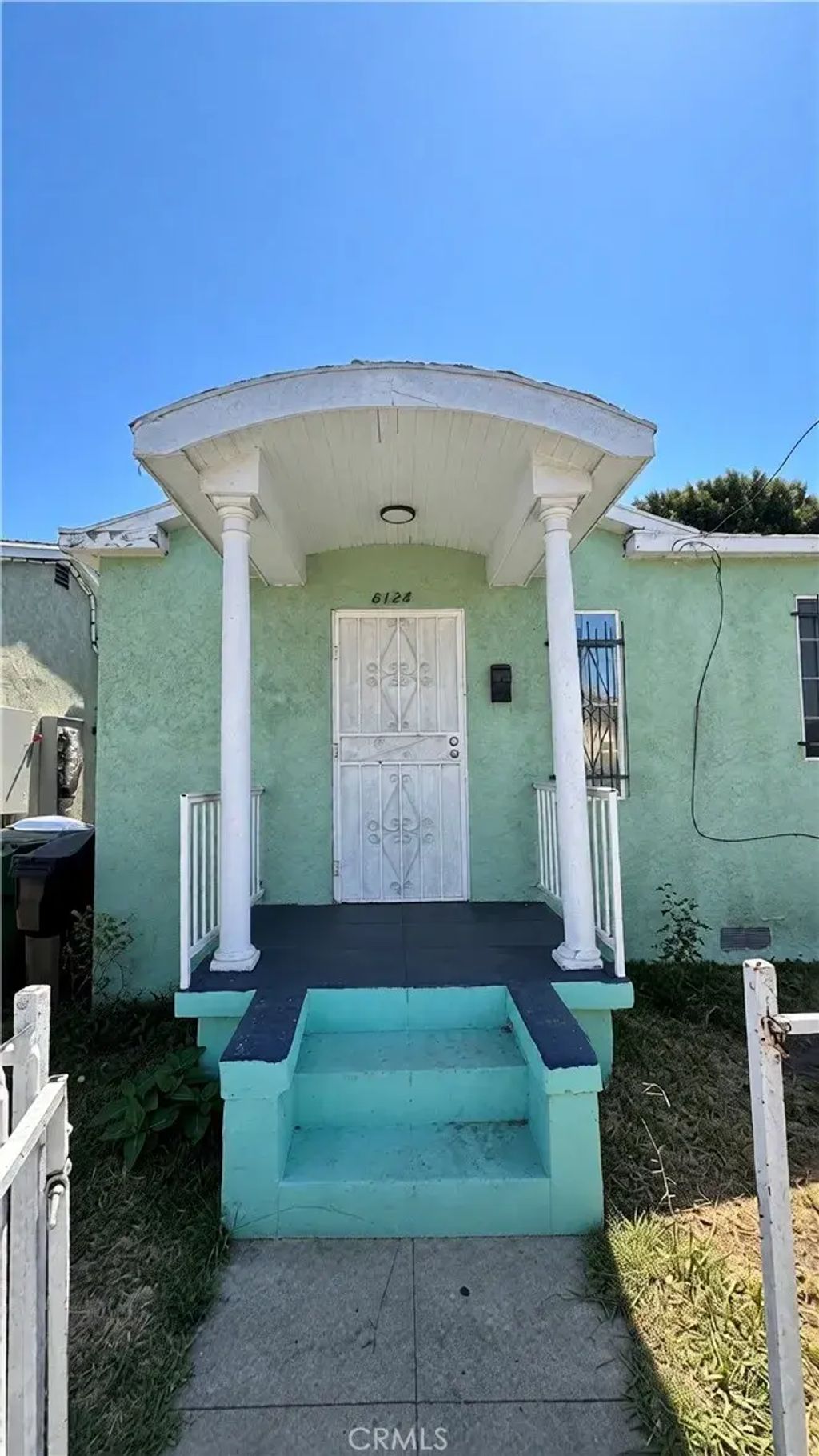 6114 Wall, Los Angeles