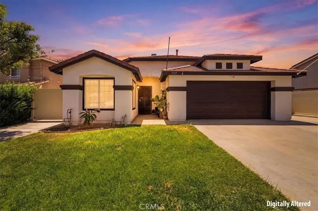 1327 Carriage Lane, Perris
