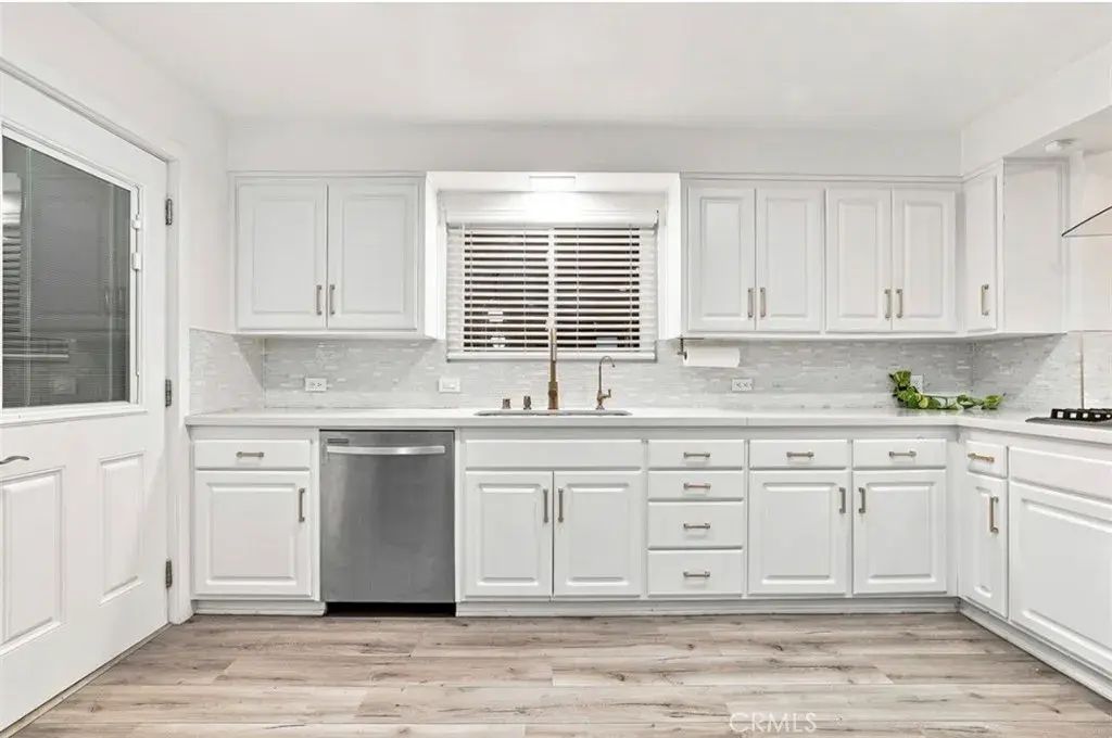 6951 Bellclaire, Tujunga