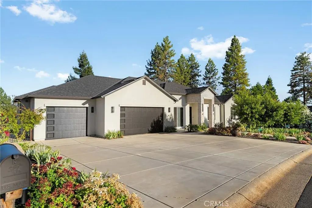 5276 Harrison Road, Paradise