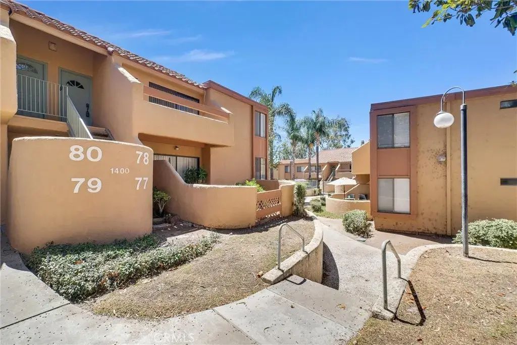 1400 W Edgehill 78, San Bernardino