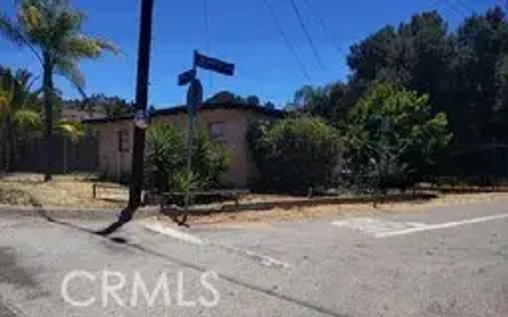 9950 Hirondelle, Tujunga